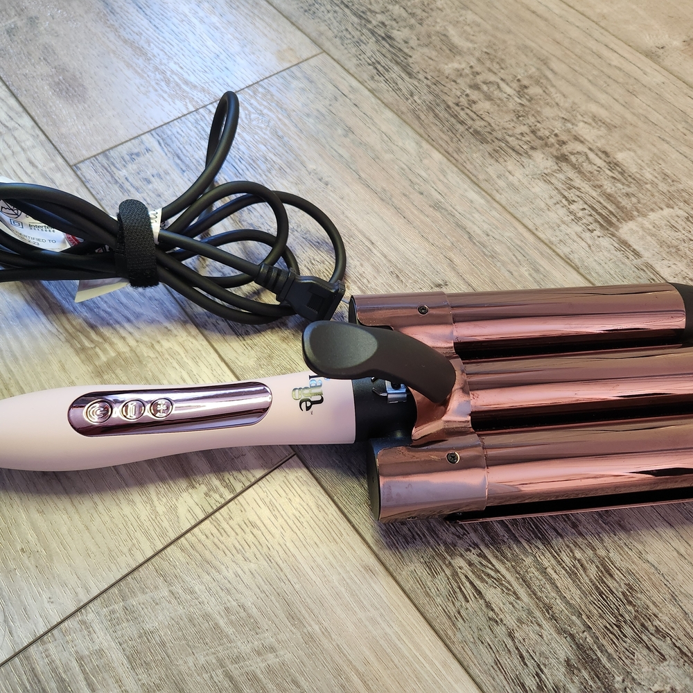 Lange Triple Barrel Pink and Black Hair Styler - Picture 4 of 8